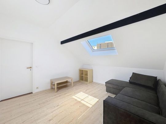 Appartement te huur in Elsene - foto 1