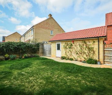3 bedroom detached house to rent - Photo 1