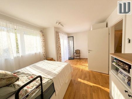 Stilvolle 2-Zi Dachgeschoß-Wohnung mit 2 Balkonen & Garage in Leobersdorf, 67m² - Photo 5
