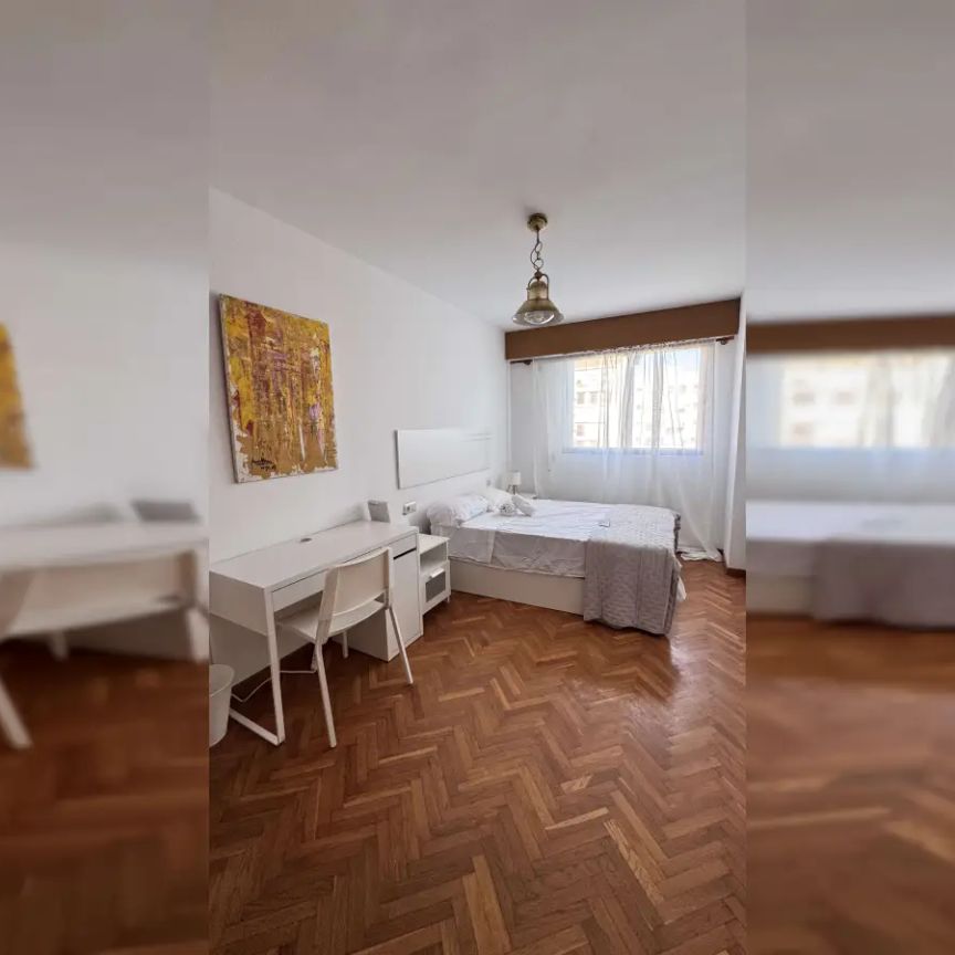 Room in a shared 5-bedroom apartment for rent in La Petxina, bills included, professionals and students only - Foto 1