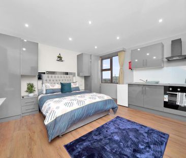 Studio to rent - Photo 1