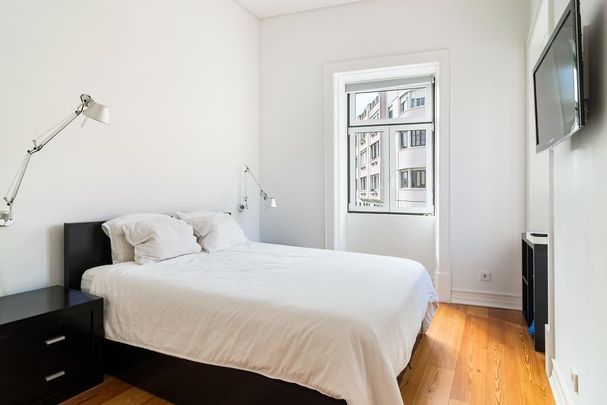 2 Bedroom Apartment with a view, Lapa, Lisboa - Photo 1