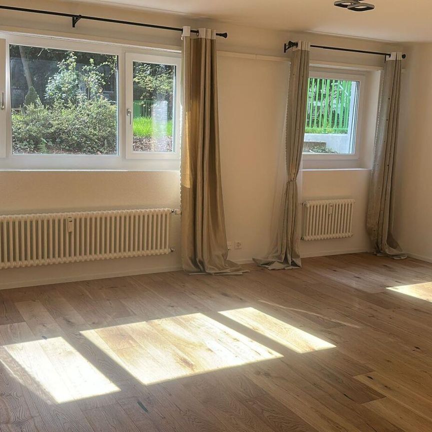 Stilvoll wohnen im Herzen von Basel – Totalsanierte 2.5-Zimmerwohnung - Foto 1