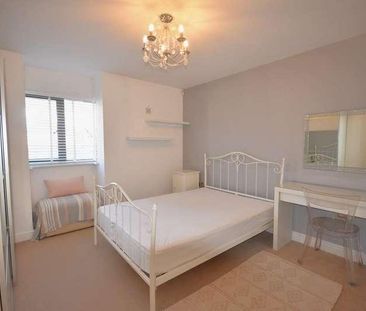 Romilly Views, Highfield Close Barry, CF62 - Photo 4