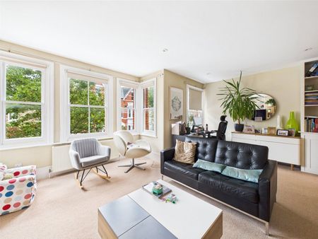 Beaconsfield Road, St Margarets, London, TW1, Twickenham - Photo 2