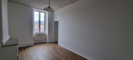 Location Appartement 3 pièces 77m² PRIVAS 07000 - Photo 3