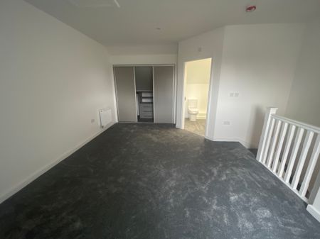 St. Saviours House, LE8 5UT, Lutterworth Road - Photo 4