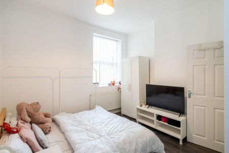 Market Street, Loughborough - Photo 2