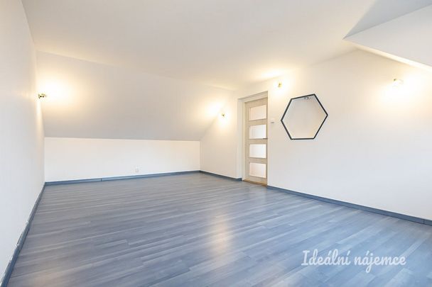 Pronájem bytu 4+kk 140 m² - Photo 1