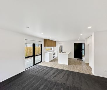 Top quality new build in Wallaceville - Photo 4