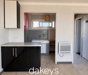LOCATION APPARTEMENT LA CIOTAT - Photo 2