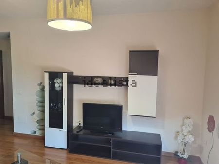 Alquiler de piso en Avenida de Lope de Vega - Photo 2