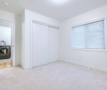 For Lease - 126 PORT Crescent, Welland, Ontario - Photo 5