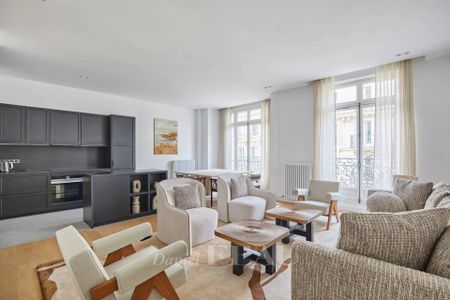 Location appartement, Paris 8ème (75008), 3 pièces, 94 m², ref 86423399 - Photo 2
