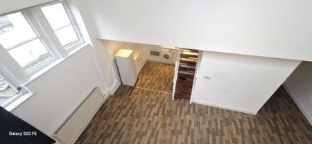2 bedroom flat to rent - Photo 4