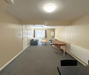 3 Bed Terraced House, Stokes Croft, BS1 - Photo 1