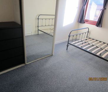 1 Bed Flat, Baker Street, G41 - Photo 3