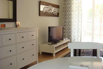 For long-term rent: apartment in Javea, Golden Garden urbanization, with 2 bedrooms and a pool.