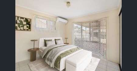 Bright and Spacious Lifestyle Villa with Private Courtyard - Photo 3