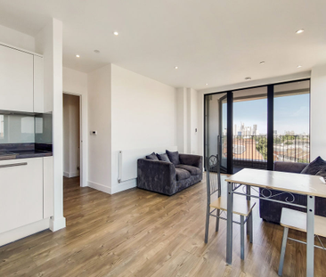 Coal Lane, London, SW9 - Photo 1