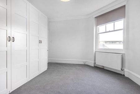 Kelvedon Road, London SW6 - Photo 3