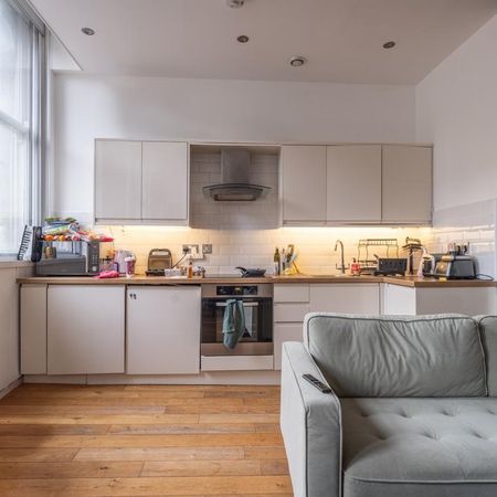 Studio to rent - Photo 3