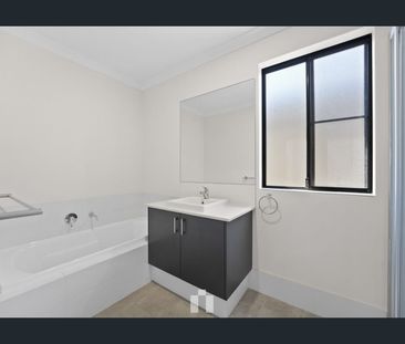 Treeby Living at its Best - Photo 3