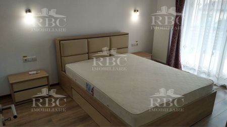 Casa pentru birouri 5 camere cu garaj in Gheorgheni - Fotografie 2