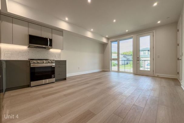 14 Stevenson St N Unit 4, Guelph - Photo 1