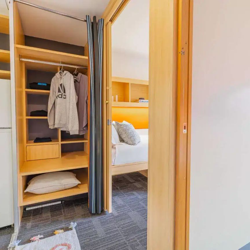 2 Bedroom Studio with Balcony - Photo 1