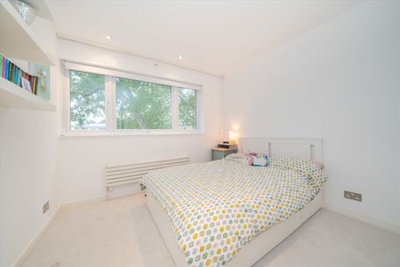 Woodsford Square, Holland Park, W14, London - Photo 5