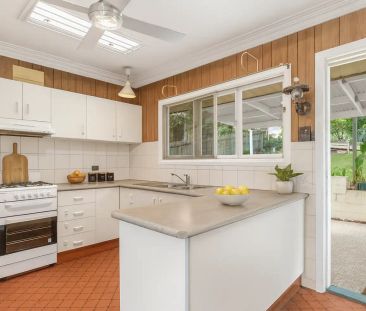 “Beautifully Presented Family Home in Sought-After Moorooka” - Photo 4