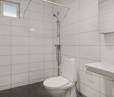 Bergfotsvägen, Tumba - Photo 6