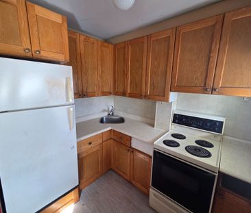 For Lease - 8 Wellington Street Unit# 2, Kawartha Lakes, Ontario - Photo 3