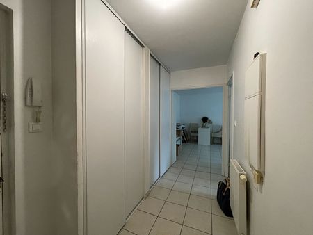 Apartment - Photo 2