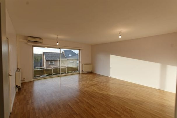Appartement te huur - Foto 1