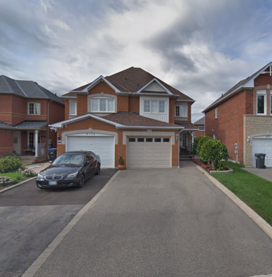 For Lease - 6119 Clover Ridge Crescent, Mississauga, Ontario - Photo 1