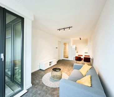 Lutonhof, 1043EG, Amsterdam - Photo 1