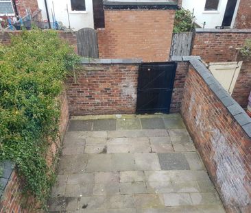 Driffield Street, Manchester, M14 - Photo 3