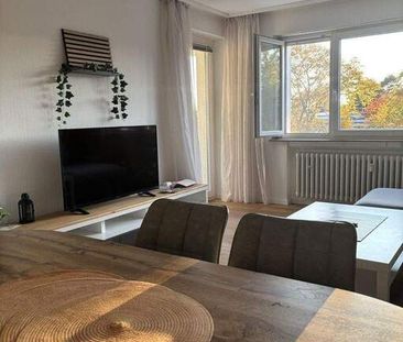 Stilvolle 3-Zimmer-Wohnung mit Südbalkon - frisch renoviert und mit... - Photo 1