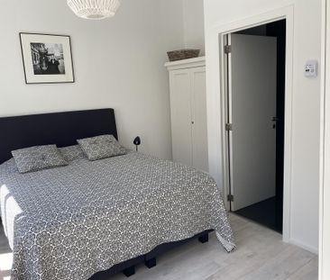 Gemeubeld appartement in een zijstraat van de Meir! - Photo 3