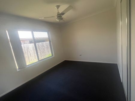 Your Next Family Home Awaits in North Mackay! - Photo 4