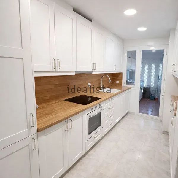 Alquiler de piso en Urbanización Los Naranjos de Marbella, 10 - Photo 1