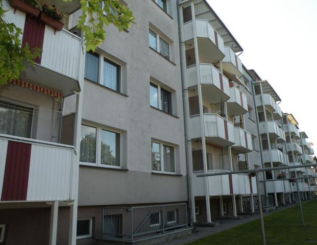 Schöne Dachgeschosswohnung! - Foto 1