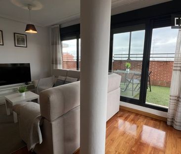 2 room luxury Flat for rent in Madrid, Spain - Photo 5