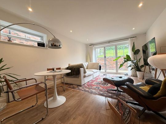 2 bedroom semi-detached house to rent - Photo 1