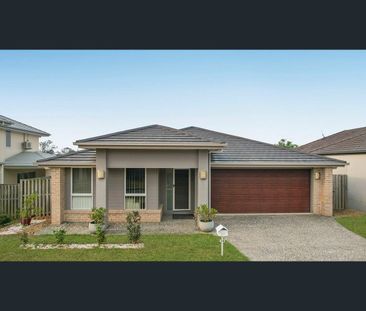 Effortless Living in a Quiet and Convenient Pocket - Photo 4