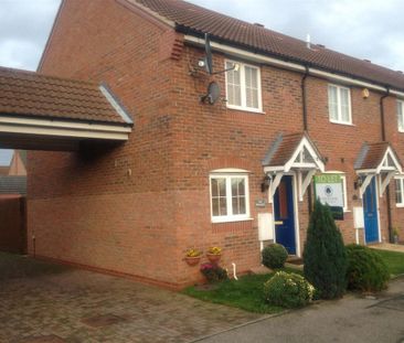 2 bedroom semi-detached house to rent - Photo 5
