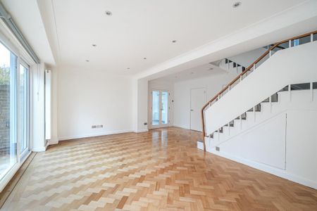 4 bedroom townhouse to rent - Photo 2