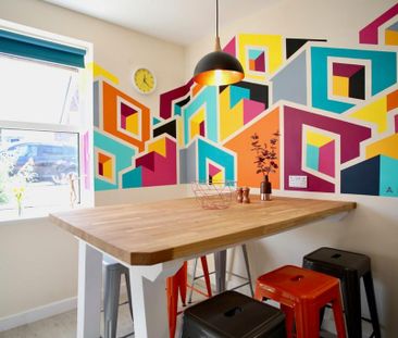 1 bedroom in a house share to rent - Photo 2